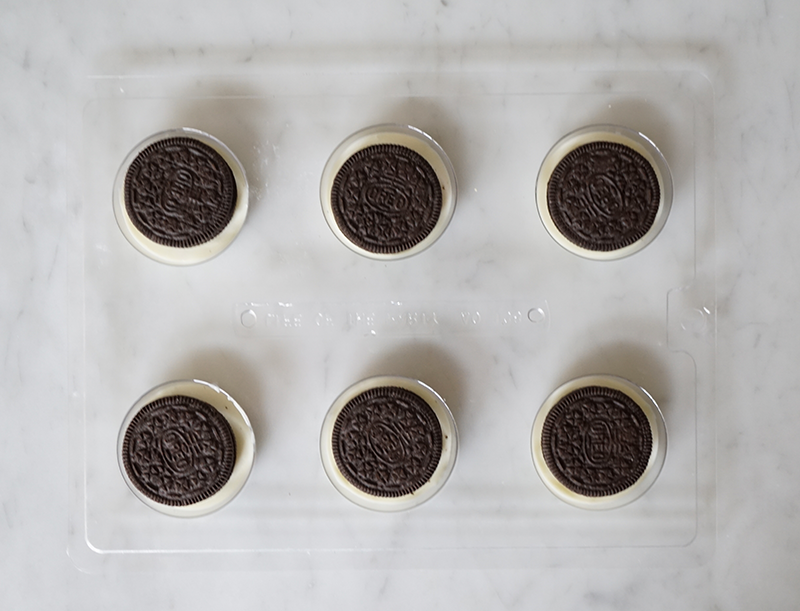 Chocolate Dipped Oreo Cookies - Every Kitchen Tells A Story